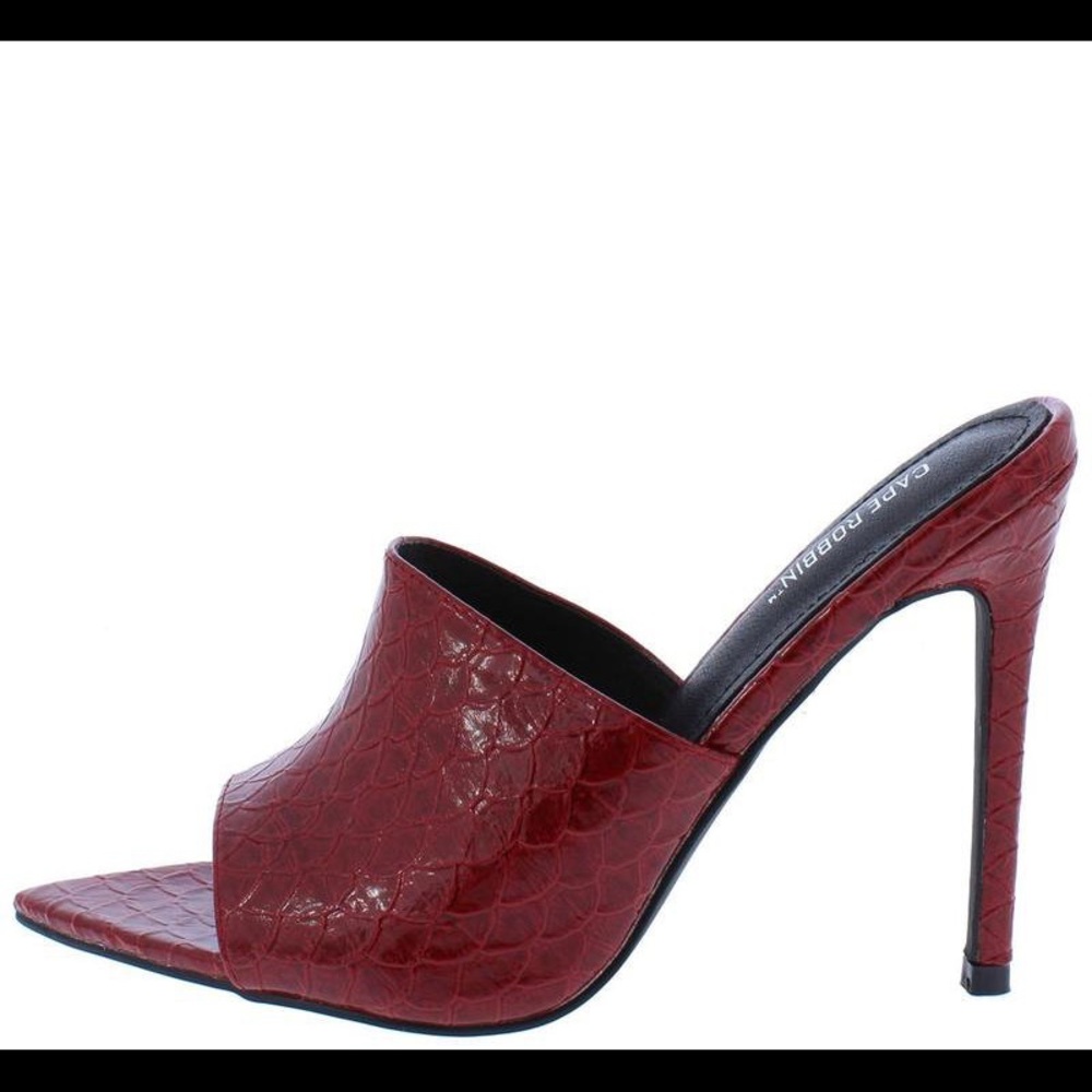 Gorgeous Cape Robbin Heel One Day Sale